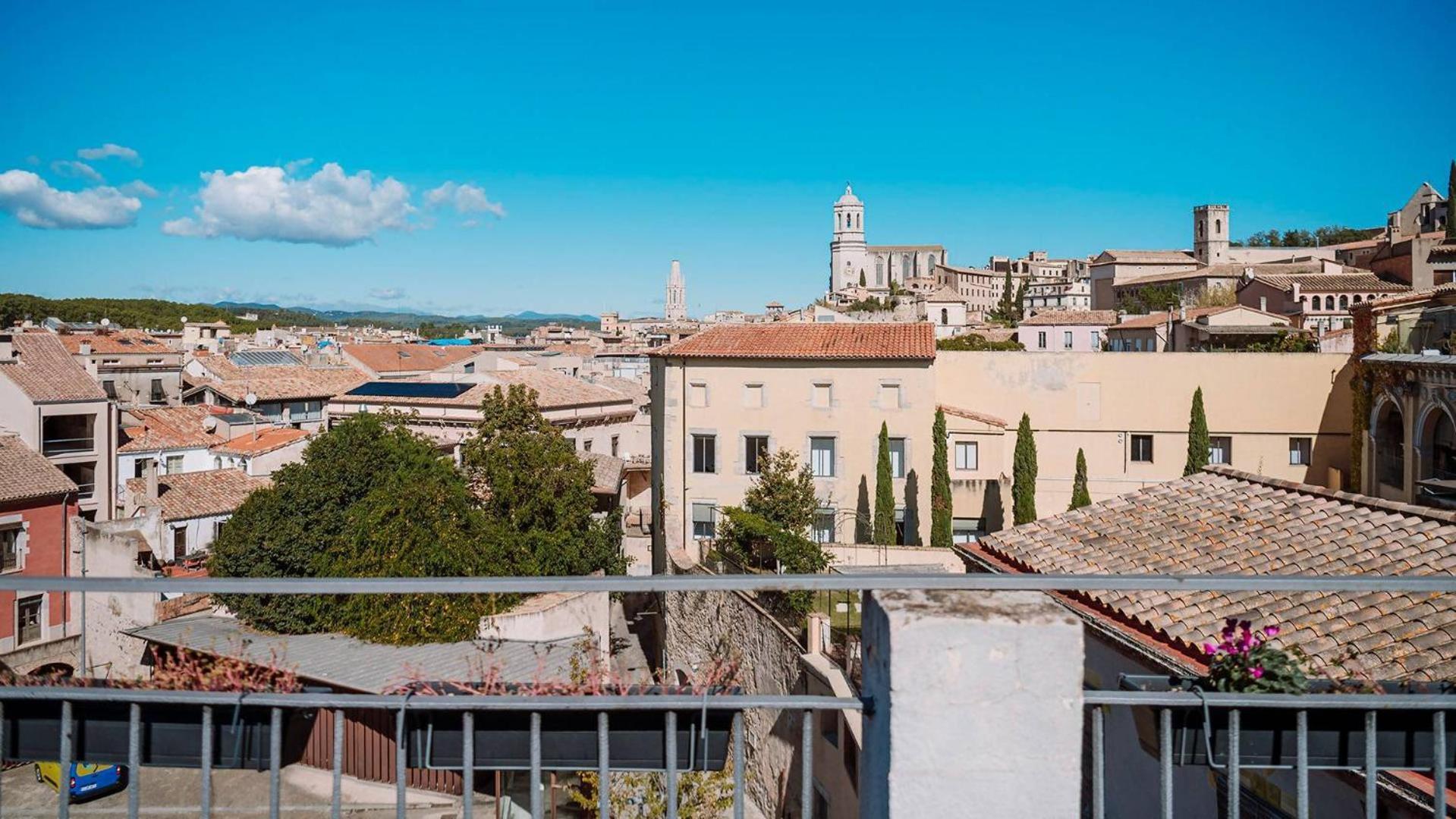 Romantic Duplex With Terrace And Great Views Girona Quarto foto